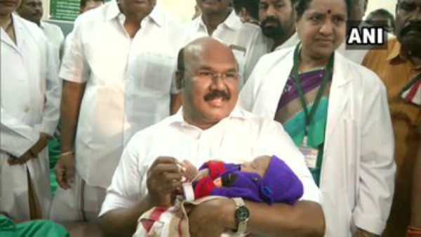 Jayakumar Gifts Gold Rings To Newly Born Infants 