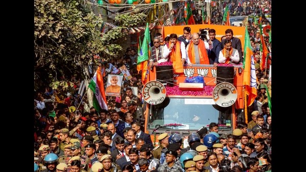 ದೆಹಲಿಯಲ್ಲಿ ಅಂಡರ್ ಕರೆಂಟ್ 