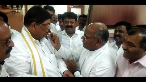 ನಾನು ಪಕ್ಷದ ನೀತಿಗಳಿಗೆ ಹೊಂದಾಣಿಕೆ ಆಗುತ್ತೇನೆ 