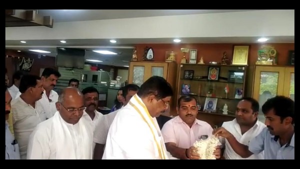 ಮಾಜಿ ಸಿಎಂ ಹೇಳಿಕೆಗೆ ಪ್ರತಿಕ್ರಿಯಿಸಲು ಗೋಪಾಲಯ್ಯ ನಕಾರ!