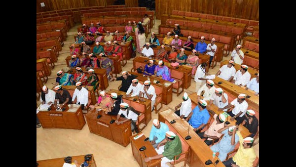 ಬಸ್ ಟಿಕೆಟ್ ಆಯ್ತು, ಊಟ-ಉಪಹಾರ ಬೆಲೆಯಲ್ಲಿ ಏರಿಕೆ 