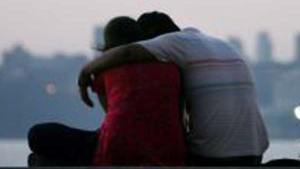  ಮದುವೆಯಾದ ಮೇಲೂ ಬಿಡದ ಪ್ರೀತಿ