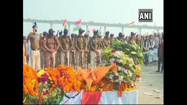ಹಣದ ಮೇಲೆ ನಮಗೆ ಹಕ್ಕು ಇಲ್ಲವಂತೆ