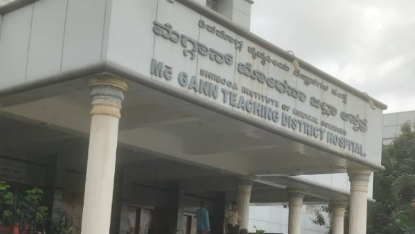 Zero traffic Ambulance Rushing A Baby From Shivamogga To Bengaluru Zero traffic Ambulance Rushing A Baby From Shivamogga To Bengaluru