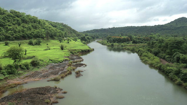 ಮೂರು ರಾಜ್ಯಗಳ ನಡುವಿನ ವಿವಾದ ಮೂರು ರಾಜ್ಯಗಳ ನಡುವಿನ ವಿವಾದ