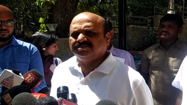 ಎಫ್ಐಆರ್ನಲ್ಲಿ ಅಮೂಲ್ಯ ಹೆಸರನ್ನು ಮಾತ್ರ ಹಾಕಿಲ್ಲ ಎಫ್ಐಆರ್ನಲ್ಲಿ ಅಮೂಲ್ಯ ಹೆಸರನ್ನು ಮಾತ್ರ ಹಾಕಿಲ್ಲ