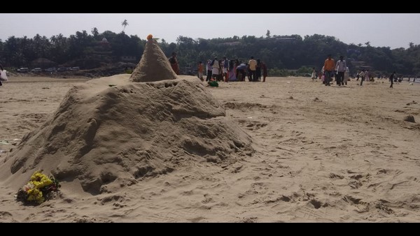 ದೇಗುಲಕ್ಕೆ ಕೋರೆ, ಎಸ್.ಪಿ ಭೇಟಿ