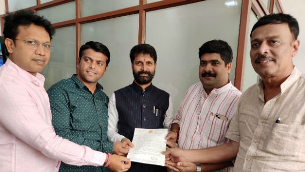 Declare Tulu Is The Official Language Of Karnataka: An Appeal Submitted To CM Yediyurappa Declare Tulu Is The Official Language Of Karnataka: An Appeal Submitted To CM Yediyurappa