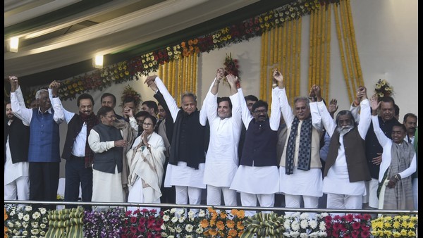 ಜೆ. ಪಿ ನಡ್ಡಾ ಜೊತೆ ಬಾಬುಲಾಲ್ ಭೇಟಿ 