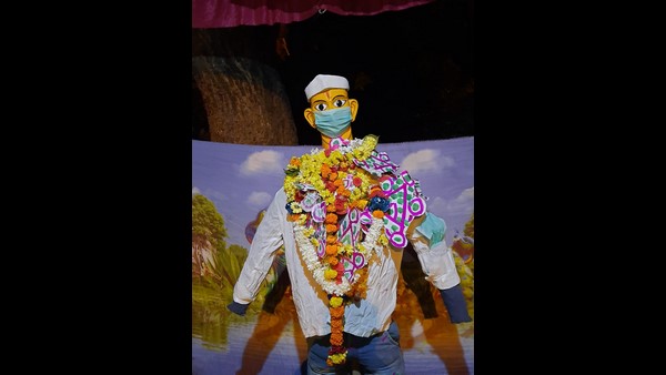 Mask Covered Kamanna Statue In Dharwad