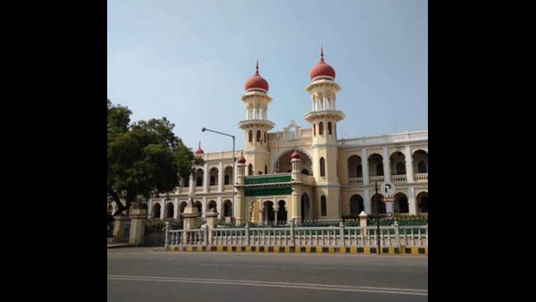  ಎಟಿಎಂ ಕೇಂದ್ರಗಳಲ್ಲೂ ಸಿಂಪಡಣೆ