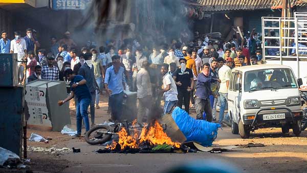 ಮಂಗಳೂರು ಗಲಭೆ 