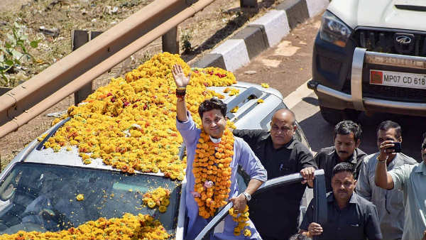 ಜ್ಯೋತಿರಾದಿತ್ಯ ಸಿಂಧಿಯಾ ರಾಜೀನಾಮೆ ಜ್ಯೋತಿರಾದಿತ್ಯ ಸಿಂಧಿಯಾ ರಾಜೀನಾಮೆ