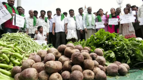 Farmers Protest By Giving Vegetables And Fuits Free In Bus Stand