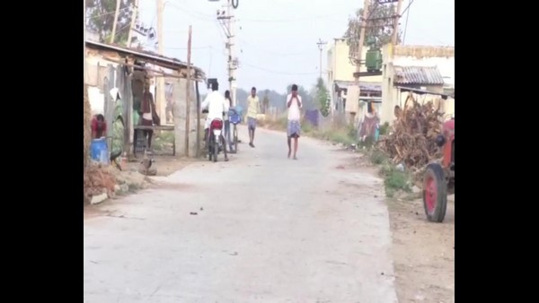 Kolar And Chitradurga Villages Self Restricted To Avoid Coronavirus
