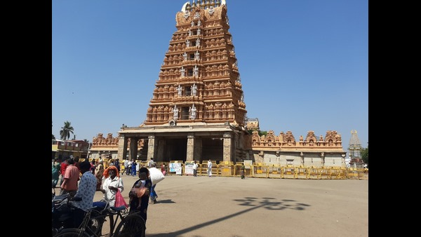 ಸ್ಥಗಿತಗೊಂಡ ವ್ಯಾಪಾರ ವಹಿವಾಟು ಸ್ಥಗಿತಗೊಂಡ ವ್ಯಾಪಾರ ವಹಿವಾಟು