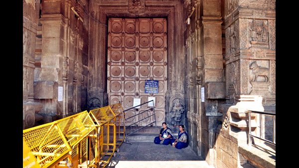 ಪಂಚ ಮಹಾರಥೋತ್ಸವಕ್ಕೂ ವಿಘ್ನ? ಪಂಚ ಮಹಾರಥೋತ್ಸವಕ್ಕೂ ವಿಘ್ನ?