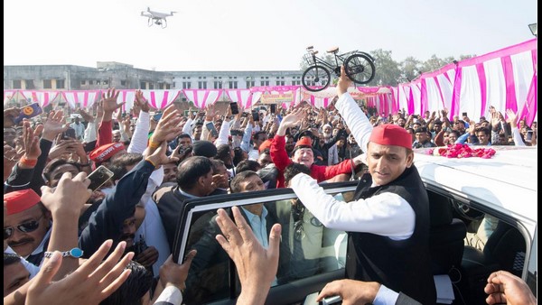 350 ಸೀಟನ್ನು ಗೆಲ್ಲಬಹುದು ಎಂದು ಜ್ಯೋತಿಷಿಗಳು ಹೇಳಿದ್ದಾರೆ 