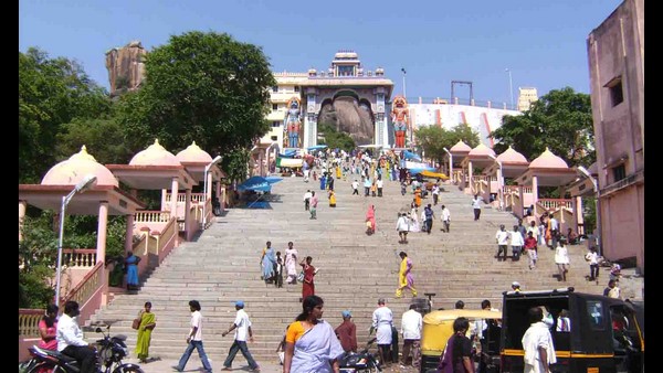 ಆದಿಚುಂಚನಗಿರಿಯಲ್ಲಿಯೂ ಇದೇ ನಿಯಮ