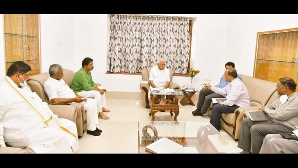 ದಿನಕ್ಕೆ 100 ರಂತೆ ಪ್ರತಿದಿನ ಪರೀಕ್ಷೆ ನಡೆಸಿ