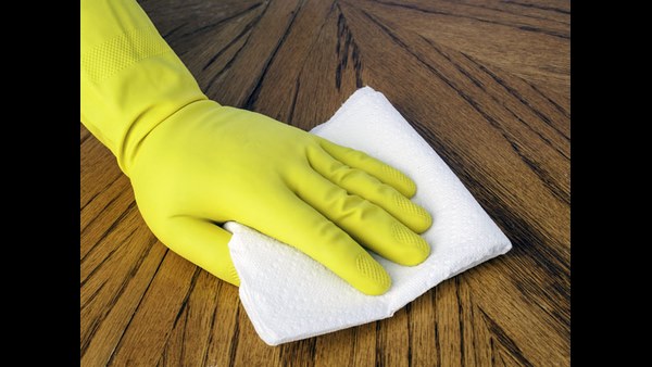 ಎಲ್ಲೆಂದರಲ್ಲಿ ಗ್ಲೌಸ್ ಬಿಸಾಡಬೇಡಿ