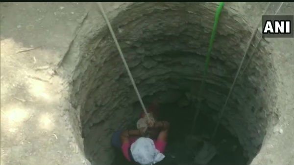 Maharashtra Couple Dug A 25 Feet Deep Well During Lockdown