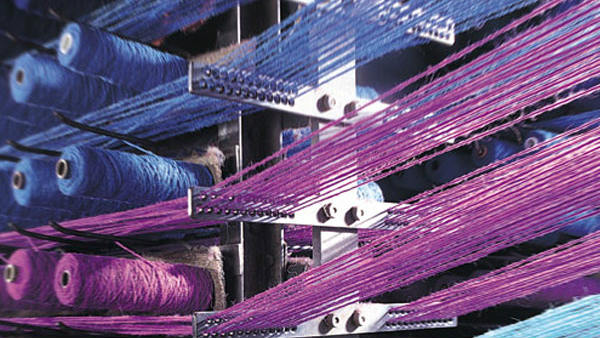 ಮುಳಗಿಸುತ್ತೋ ಅಥವಾ ತೇಲಿಸುತ್ತೋ?