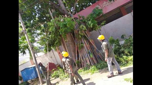 ಲೈನ್‍ಮೆನ್‍ಗಳ ಕಾರ್ಯ ಪ್ರಶಂಸನೀಯ