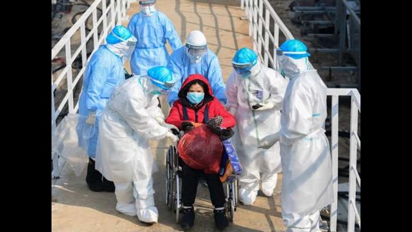 ಮಹಿಳೆ ಜೊತೆ ಸಂಪರ್ಕ ಹೊಂದಿರುವವರ ಕೈಗೆ ಸೀಲ್ 