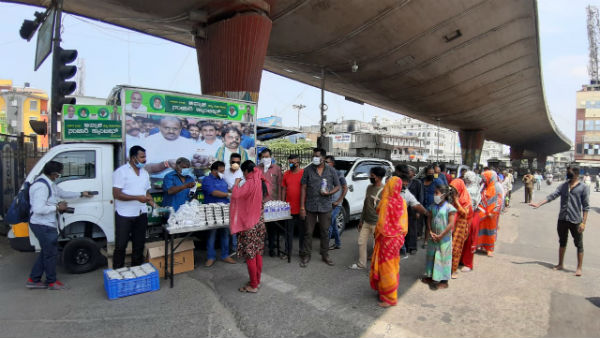 Free Meals, Water Will Be Distributed For Needy: MLC Sharavana