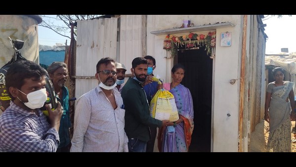  ಸೈಟ್ ಮಾರಿ ಸಮಾಜ ಸೇವೆಗೆ ನಿಂತರು