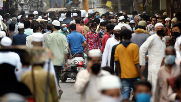 ಮನೆಯಲ್ಲಿದ್ದುಕೊಂಡು ಹಬ್ಬ ಆಚರಿಸಿ ಎಂದ ಮೋದಿ 