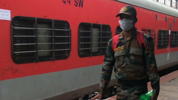 ಕರ್ತವ್ಯಕ್ಕೆ ಮರಳಿದ ಯೋಧರು