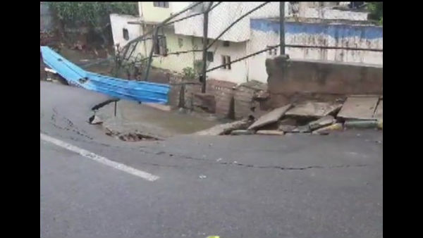 ತಗ್ಗು ಪ್ರದೇಶಗಳಲ್ಲಿ ನೀರು 