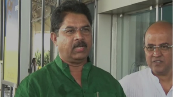  ರೈತರಿಗೆ ಆತ್ಮಸ್ಥೈರ್ಯ ತುಂಬಬೇಕಿದ್ದ ಉಸ್ತುವಾರಿ ಸಚಿವರು ಎಲ್ಲಿ?