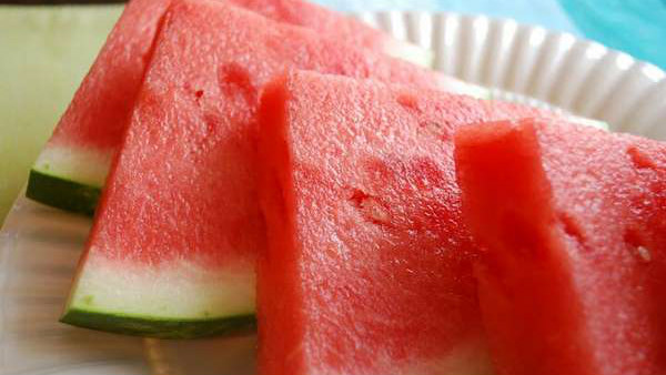  ಹೊಲದಲ್ಲೇ ಉಳಿದ ಕಲ್ಲಂಗಡಿ