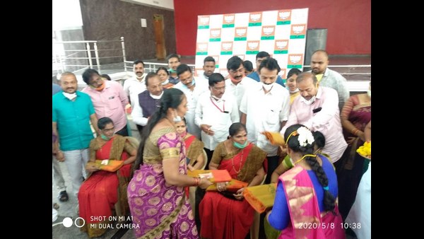 KS Eshwarappa Thanked Anganwadi Workers 