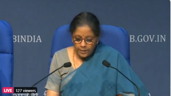 ಆರೋಗ್ಯ ಕ್ಷೇತ್ರಕ್ಕೆ 15 ಸಾವಿರ ಕೋಟಿ ಆರೋಗ್ಯ ಕ್ಷೇತ್ರಕ್ಕೆ 15 ಸಾವಿರ ಕೋಟಿ