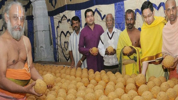 ಬೇಡಿಕೆ ಹಿನ್ನೆಲೆ ಮಾರಾಟಕ್ಕೆ ತಯಾರಿ ಬೇಡಿಕೆ ಹಿನ್ನೆಲೆ ಮಾರಾಟಕ್ಕೆ ತಯಾರಿ