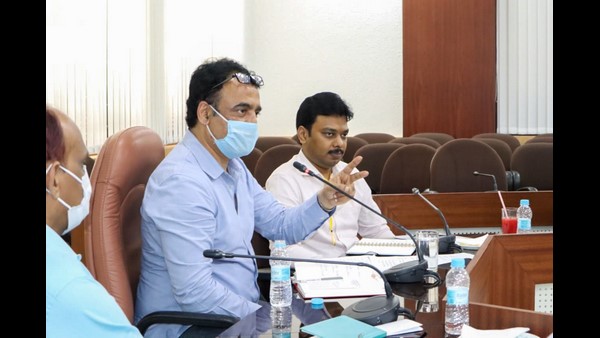 ಹೊಸ ಉಪನ್ಯಾಸಕರ, ಪ್ರಾಂಶುಪಾಲರ ನೇಮಕವಾಗಬೇಕು ಹೊಸ ಉಪನ್ಯಾಸಕರ, ಪ್ರಾಂಶುಪಾಲರ ನೇಮಕವಾಗಬೇಕು