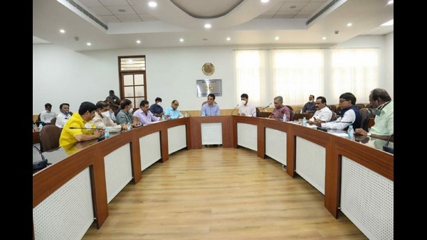 ಸಂಬಳ ವಿಳಂಬವಾಗದಂತೆ ಕ್ರಮ ತೆಗೆದುಕೊಳ್ಳಲಾಗುವುದು ಸಂಬಳ ವಿಳಂಬವಾಗದಂತೆ ಕ್ರಮ ತೆಗೆದುಕೊಳ್ಳಲಾಗುವುದು