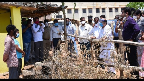 ಸ್ವಚ್ಛತೆಗೆ ಸೂಚನೆ ಸ್ವಚ್ಛತೆಗೆ ಸೂಚನೆ