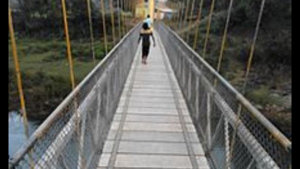  ತೂಗುಸೇತುವೆ ಸಂಚಾರಕ್ಕೆ ಯಾವುದೇ ನಿರ್ಬಂಧವಿಲ್ಲ