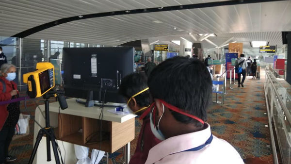 ಹೊಸ-ಹೊಸ ಪ್ರದೇಶದಿಂದ ವಿಮಾನ