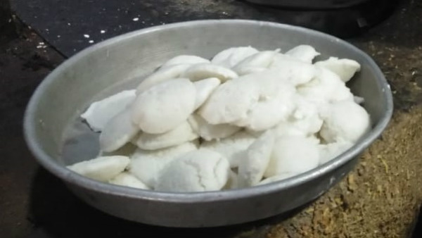  ಮೊದಲು ರೂಪಾಯಿಗೆ 4 ಇಡ್ಲಿ