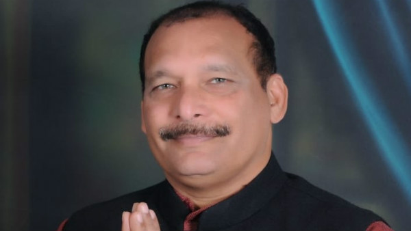 ಪ್ರಧಾನಿಗಳಿಂದಾಗಿ ಬದುಕಿದ್ದೇವೆ ಪ್ರಧಾನಿಗಳಿಂದಾಗಿ ಬದುಕಿದ್ದೇವೆ