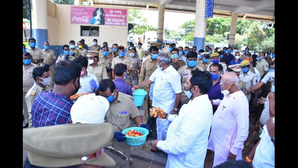 ಹರಿಹರ ಬಸ್ ನಿಲ್ದಾಣ ಉನ್ನತೀಕರಿಸಬೇಕು