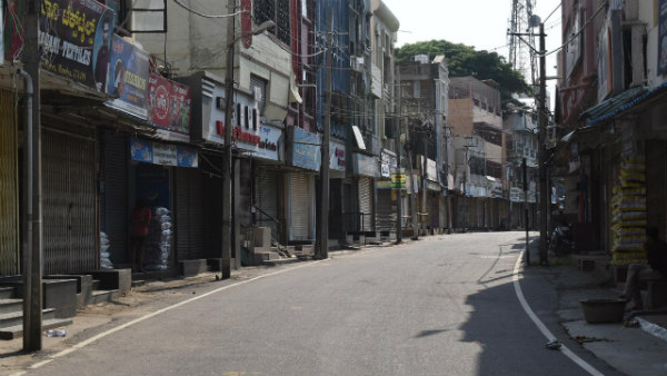 Mandya Pete Beedi Became Empty After Continement Lockdown