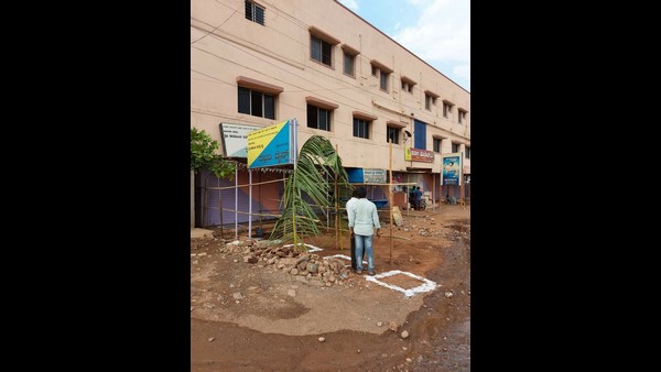 ಹಾಟ್‌ಸ್ಪಾಟ್‌ಗಳಲ್ಲಿ ಮದ್ಯ ಮಾರಾಟ ನಿಷೇಧ