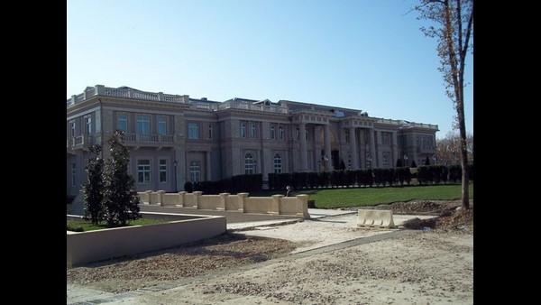  ಮಂಚೂಣಿಯಲ್ಲಿ ನಿಲ್ಲಬೇಕಾಗಿರುವ ಪುಟಿನ್